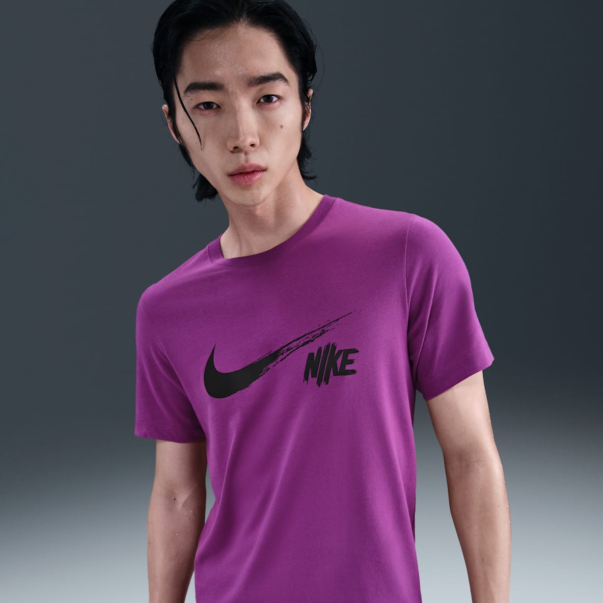 NIKE公式】 メンズ Dri-FIT グラフィックTシャツ【ナイキ公式通販】